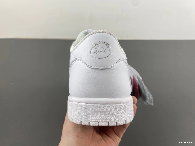 DM7866-292 1 JORDAN LOW TRAVIS SP SCOTT RETRO OG 0512